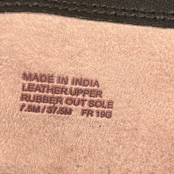 Authentic Michael Kors MK Signature boots - Picture 10 of 10